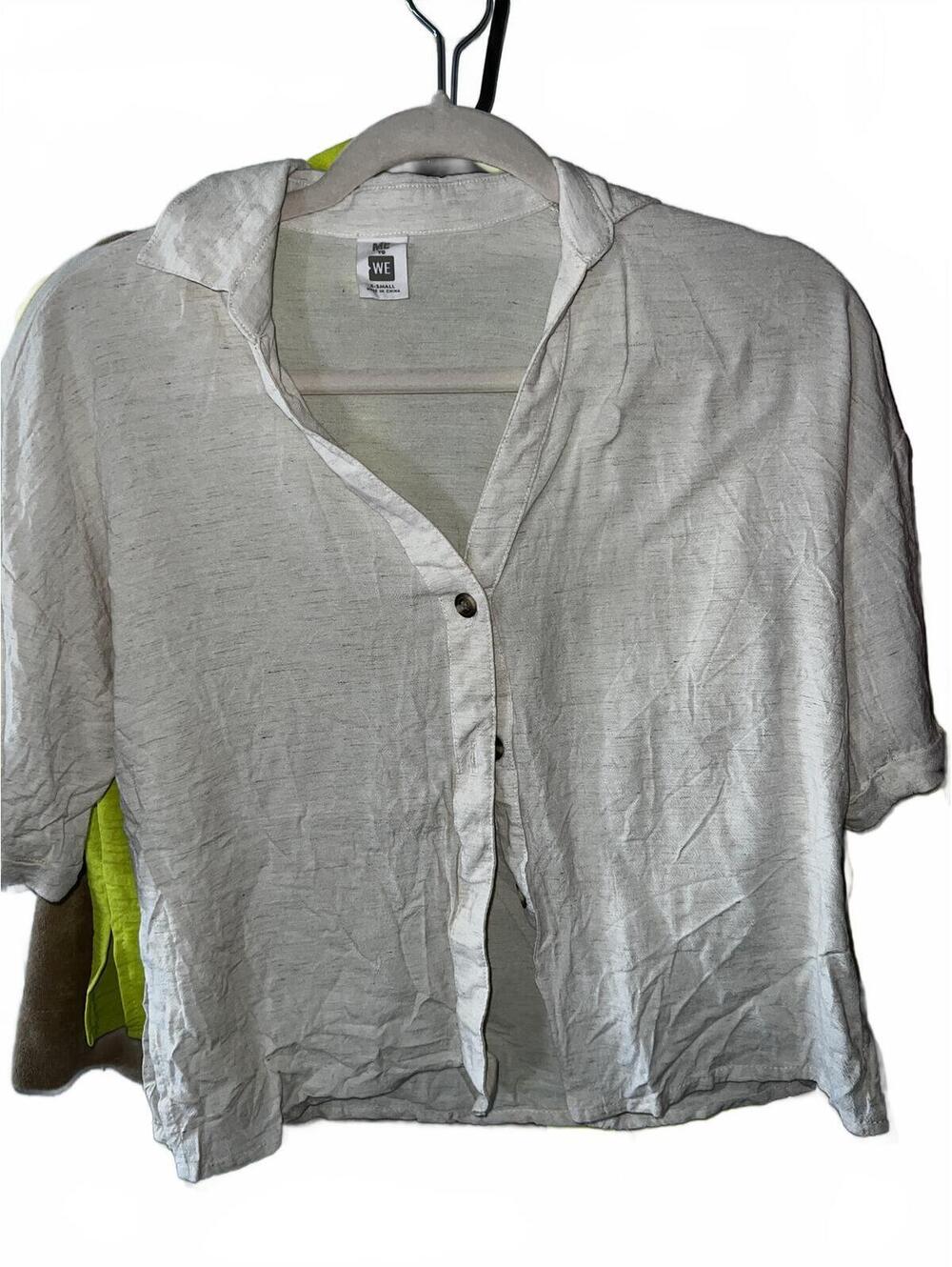 Flowy Light Short Sleeve Button Up